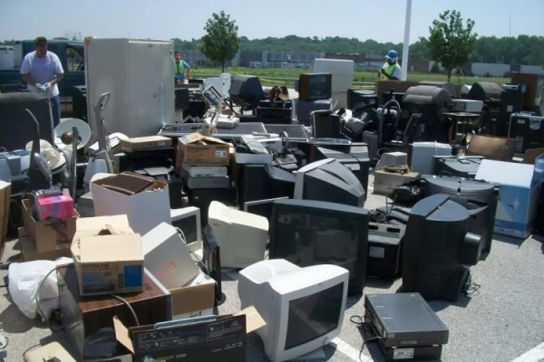 Centre to Crack Down on E-Waste Violators with Audits and Penalties